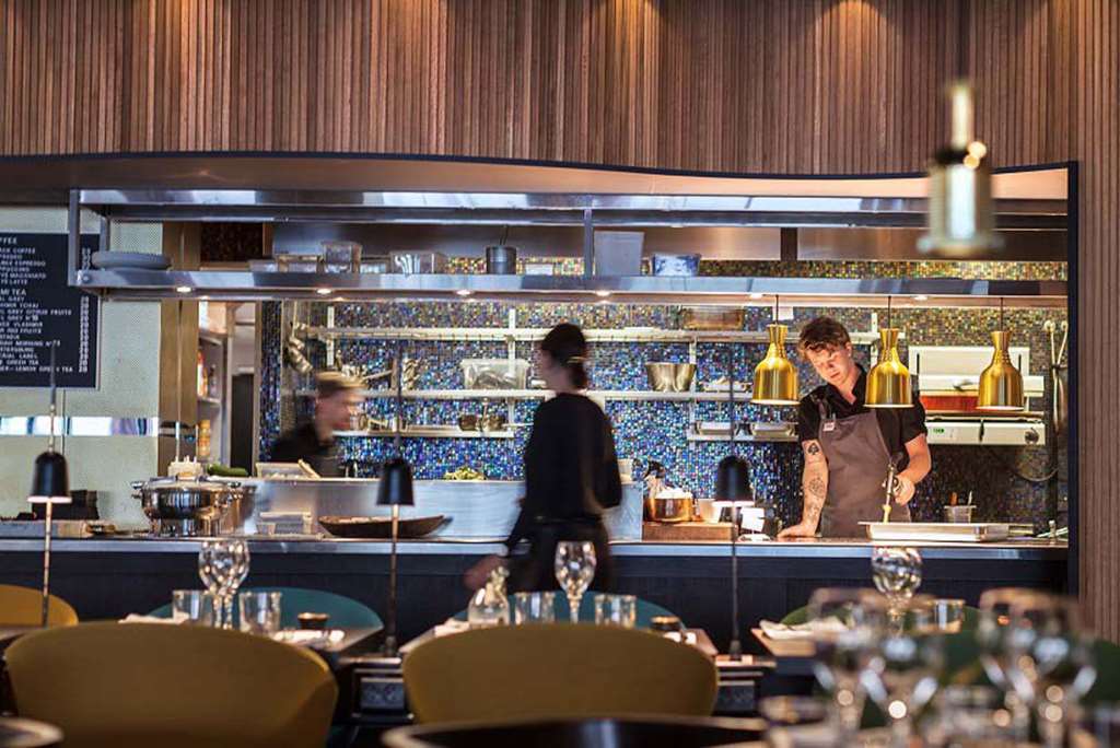 Vox Hotel Jönköping Restoran fotoğraf